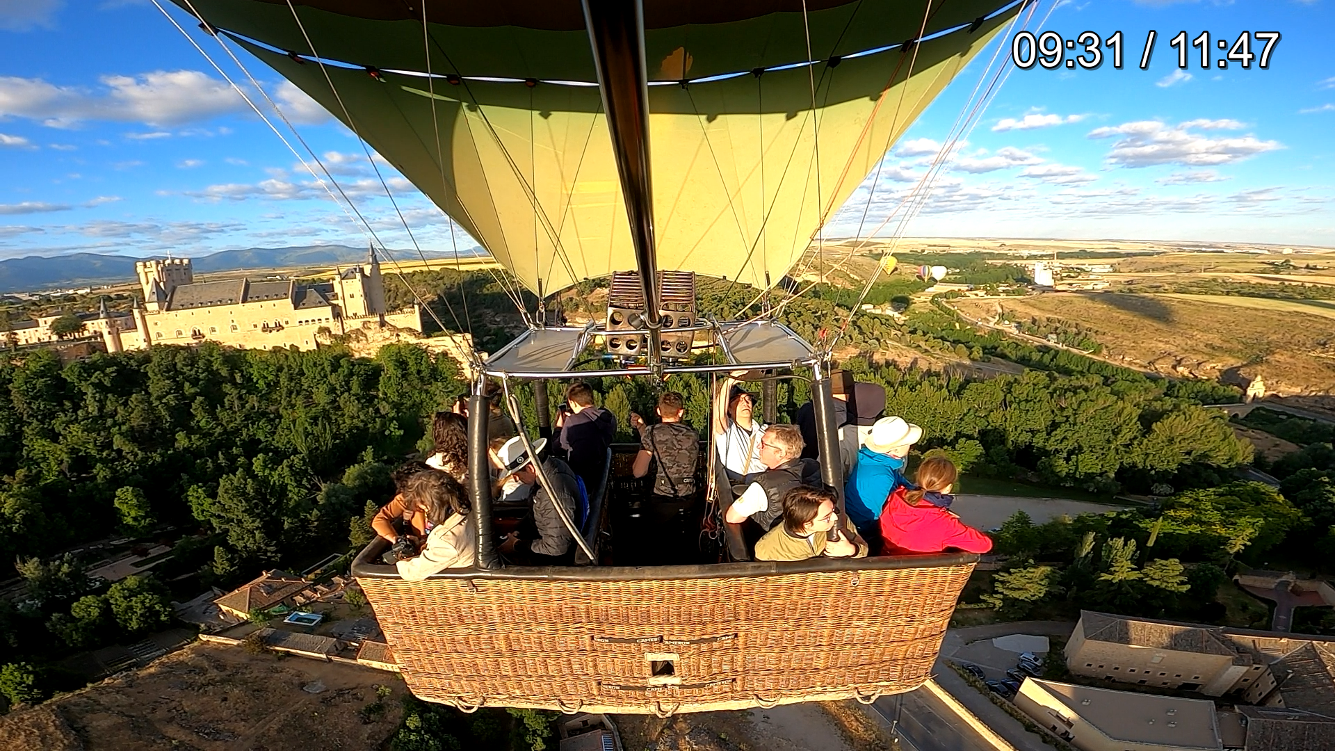 Balloon, Segovia, Cocktails