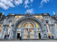Lourdes